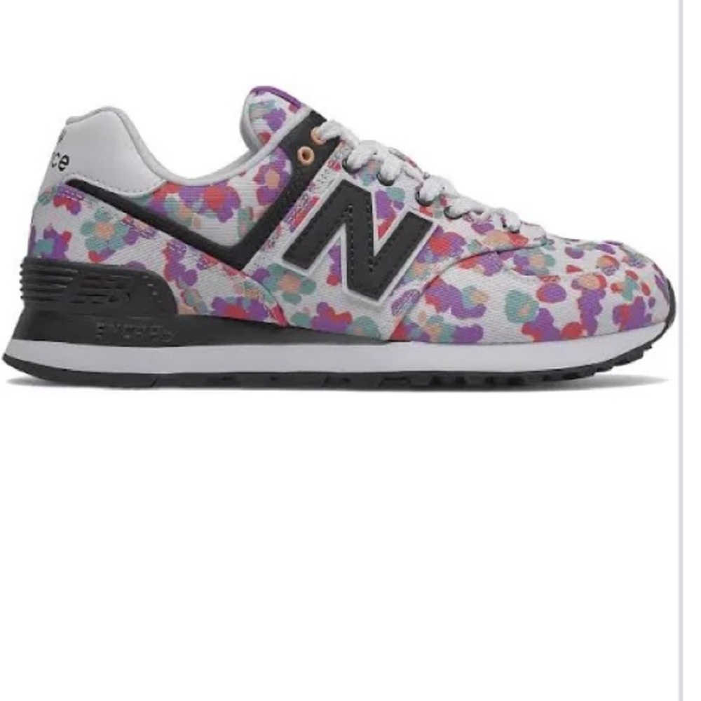 NEW CAMO WOMENS 574 Limited Edition